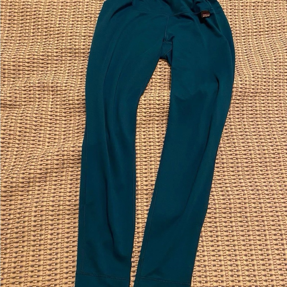 Patagonia Women's mid weight base layer set - bright blue - Picture 6 of 7